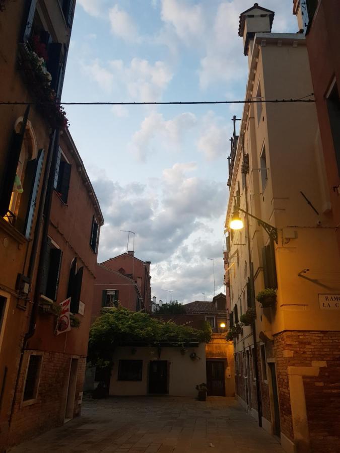 Golden Place Venecia Exterior foto